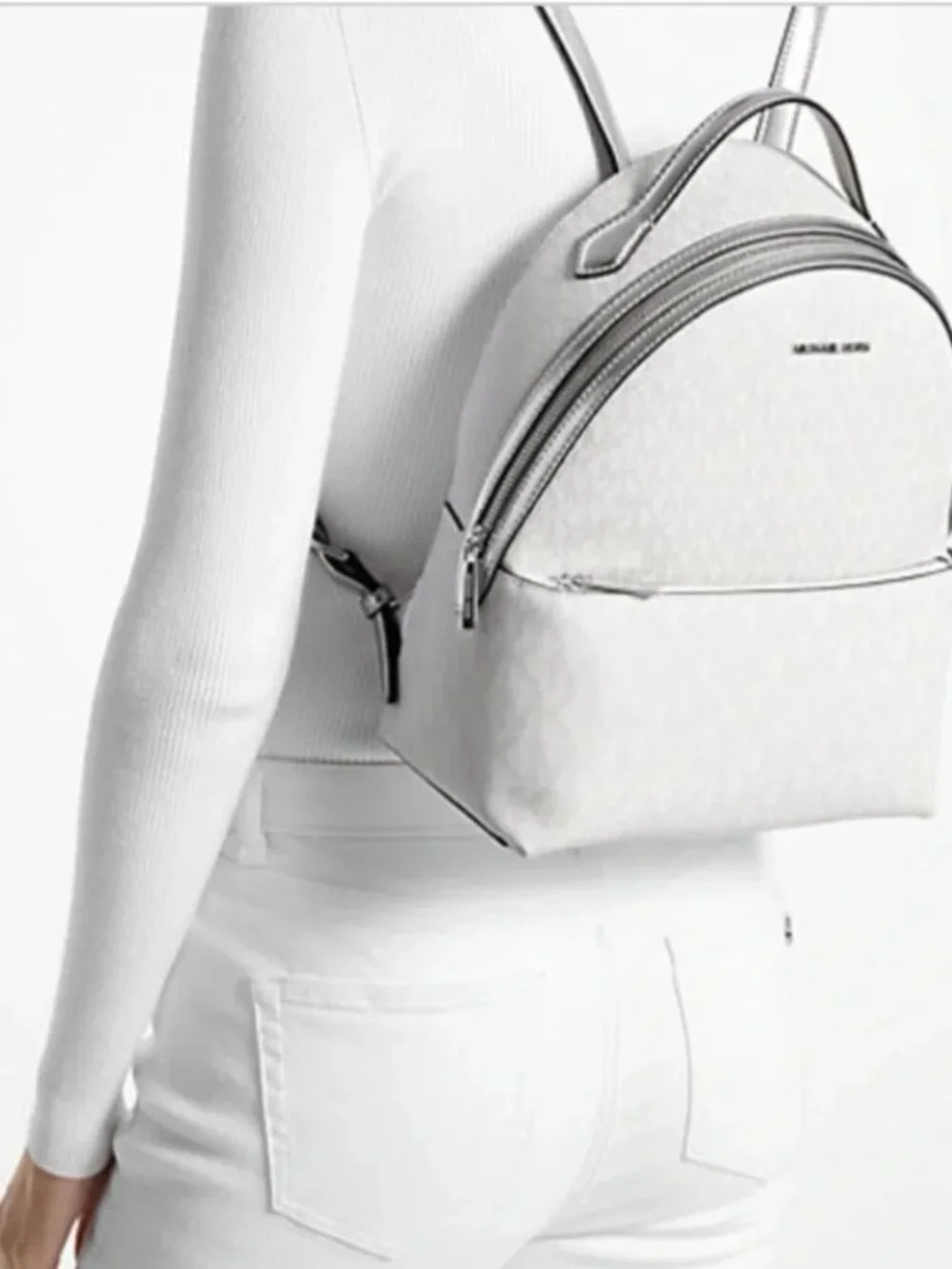 NWT Michael Kors Sheila backpack white/Silver and Silver wristlet/Silver